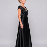 Donnabelle™ | Vestido Maxi con Cuerpo Envolvente y Mangas Cortas